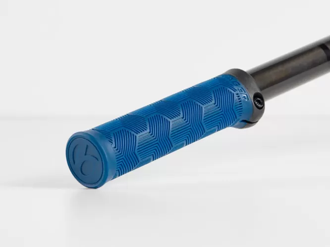 XRTrailCompRecycledPlastic_33100_A_Alt1